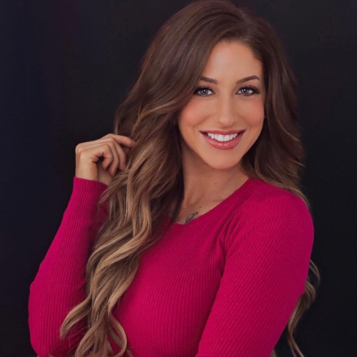 headshot of ashley bledsoe